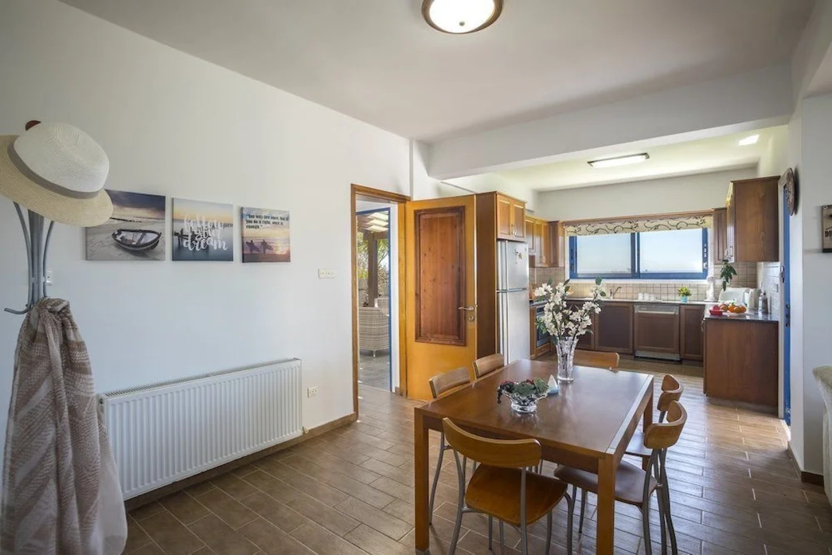 Lamaz Maroni Beachfront Villa