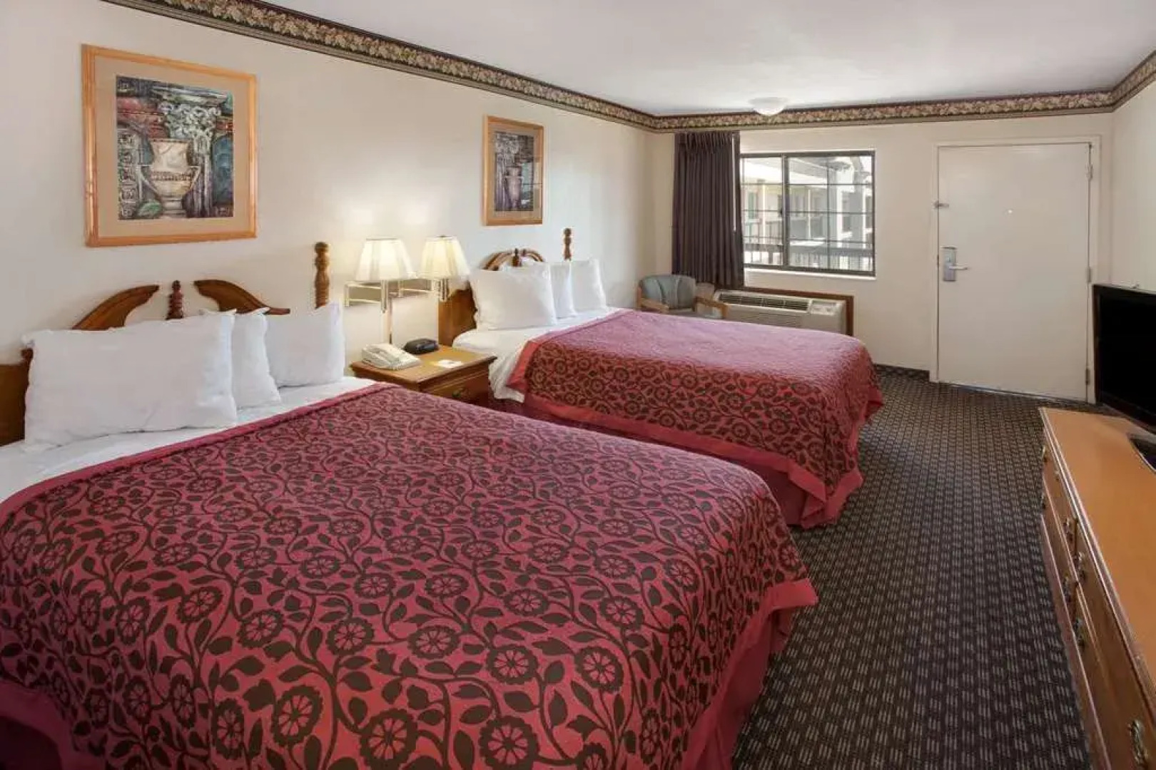 Days Inn & Suites Kokomo