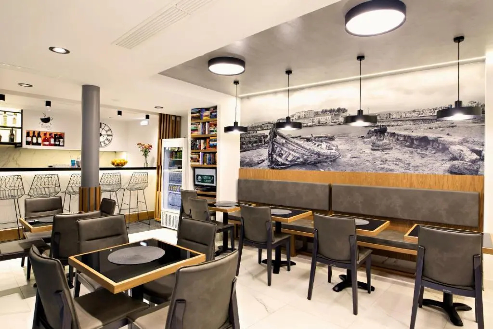 Ideon Hotel