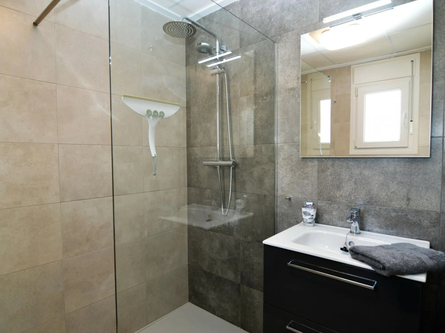 Rojales Stay With Garden