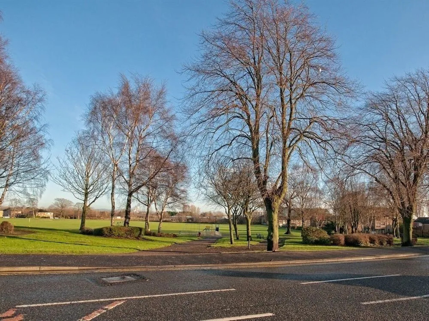 Carmel Apartments Queen Street Residence