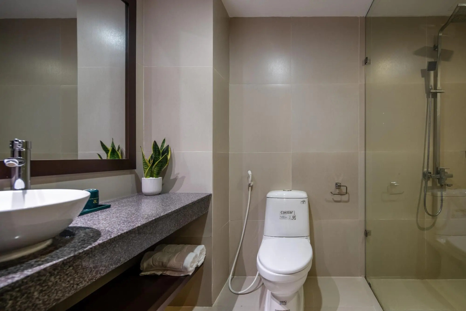 Triple Riverside Villa Hotel Hoian