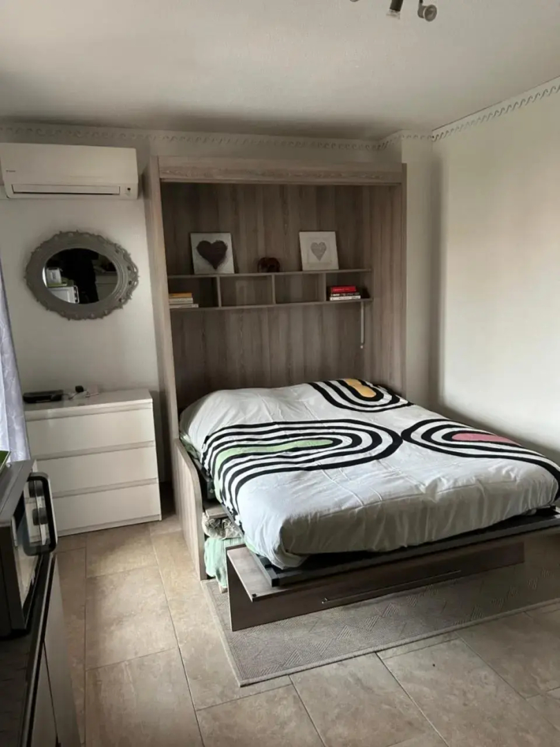 studio climatisé proche port et plages
