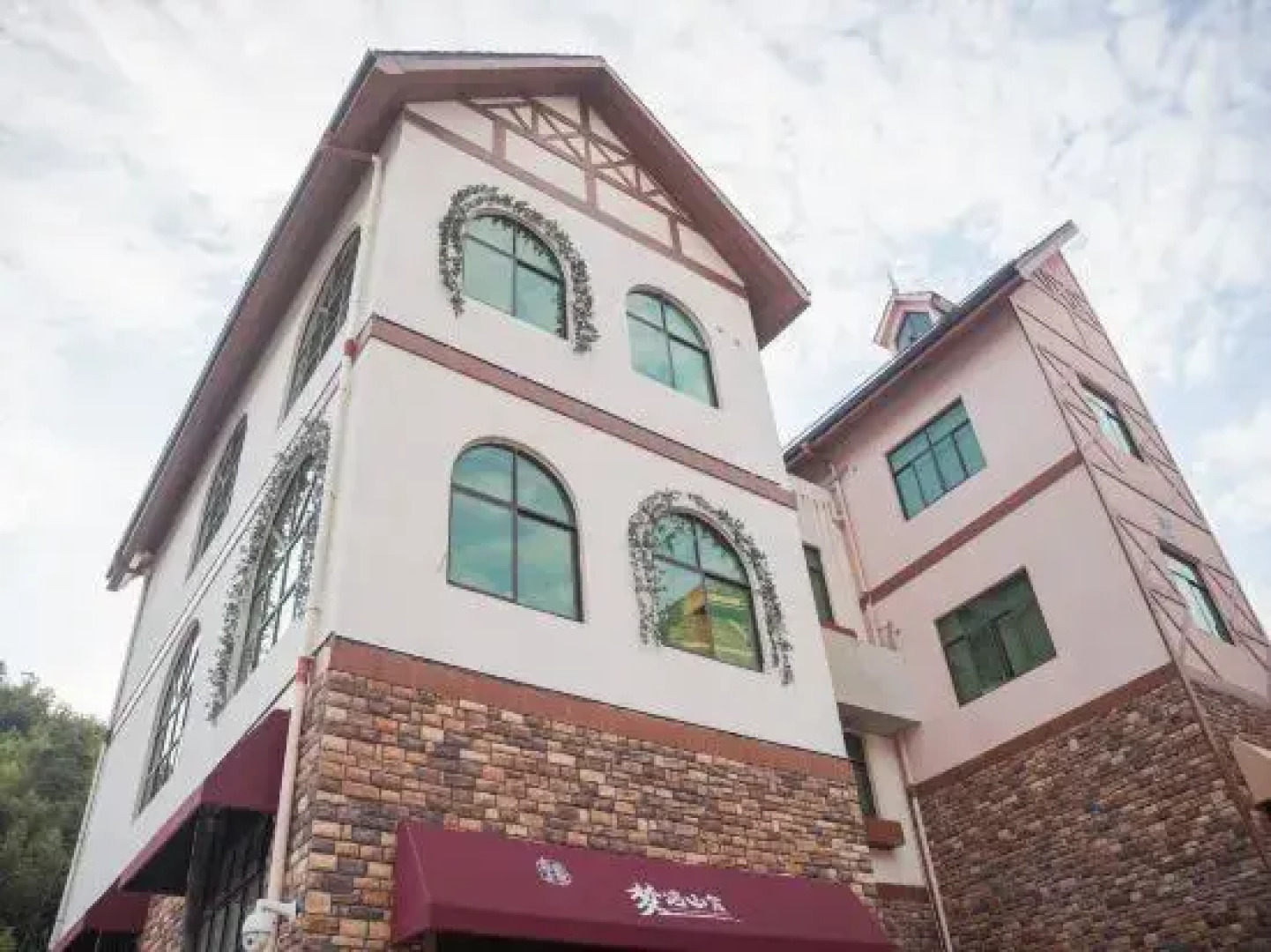 Mengyu Shanshe Homestay (Yangming Lake Scenic Area Store)