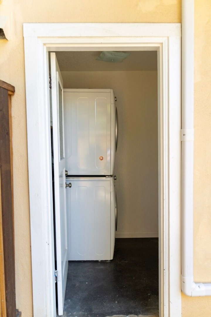 Peaceful 1-bedroom in South Bay