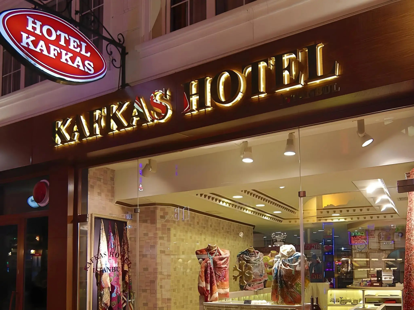 Отель Kafkas 