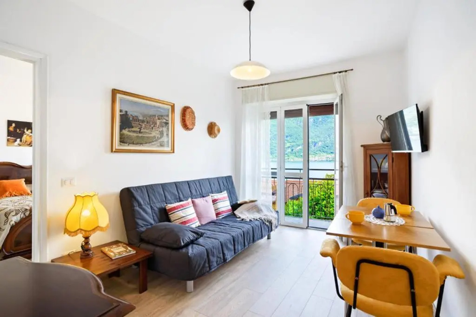 Casa Carla - cozy Apartment with garden -8 km to Bellagio!
