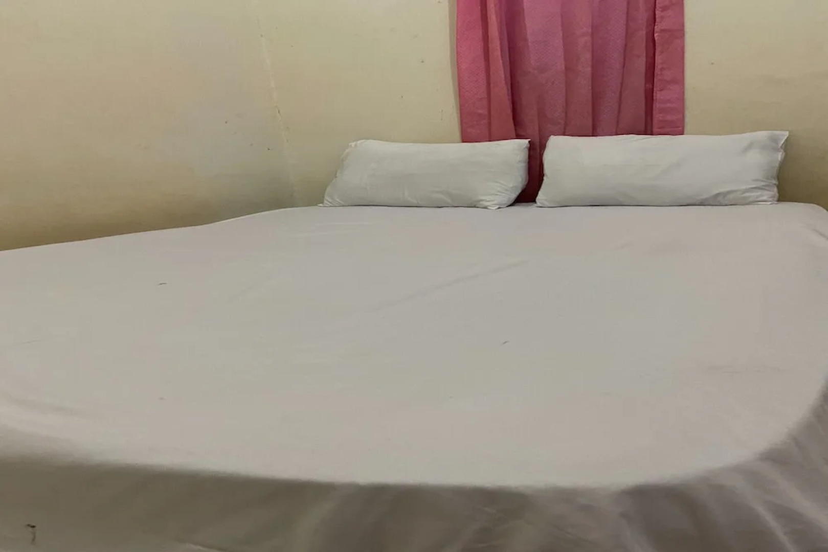 OYO Life 93259 Kos Kurnia