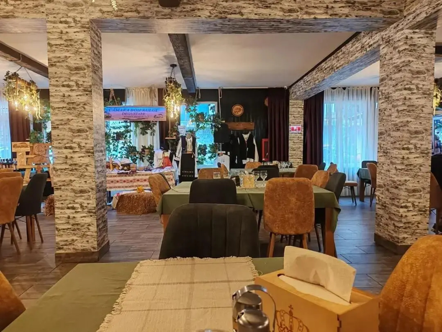 Hotel Popasul Regelui Transalpina