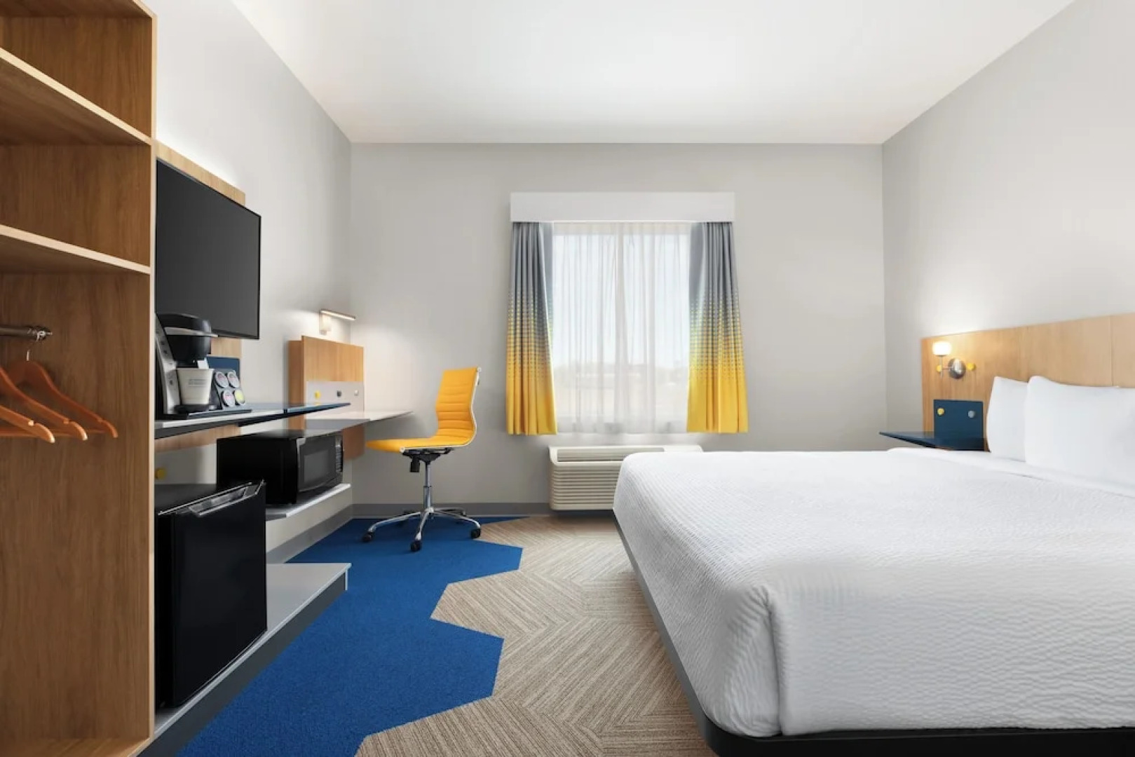 Microtel by Wyndham Lachute