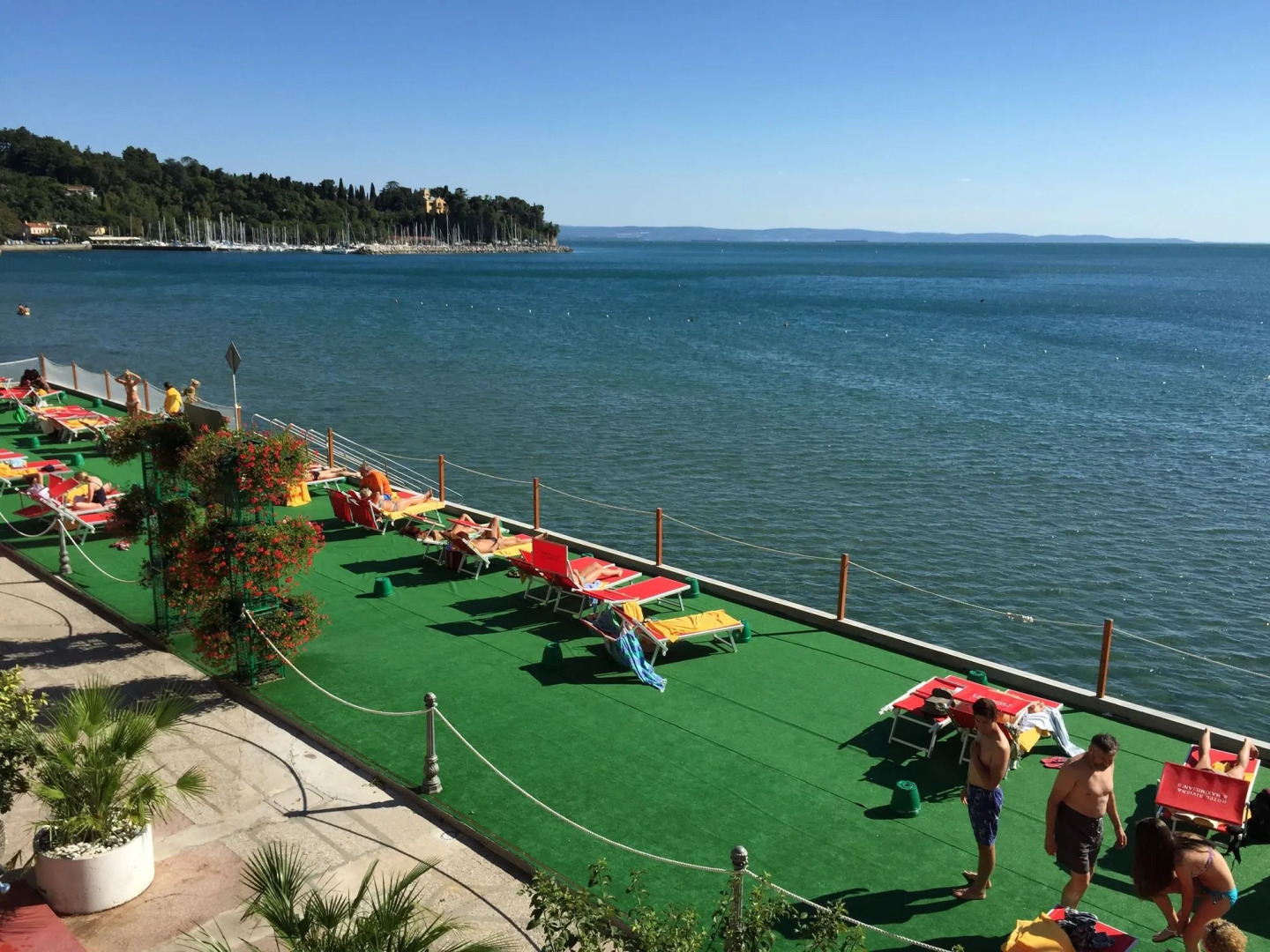 Hotel Riviera & Maximilians