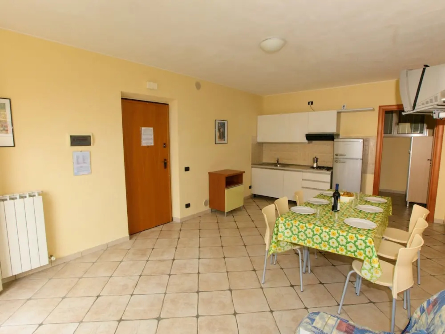 Lavish Holiday Home in Tortoreto With Pool