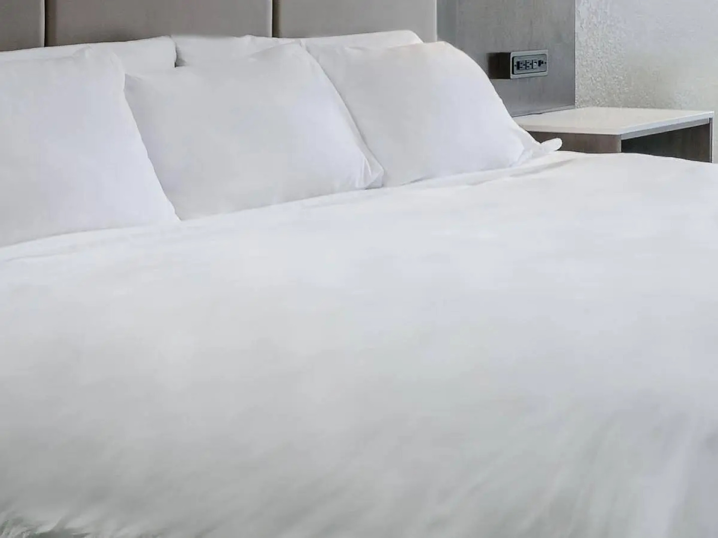 DoubleTree by Hilton Lansing