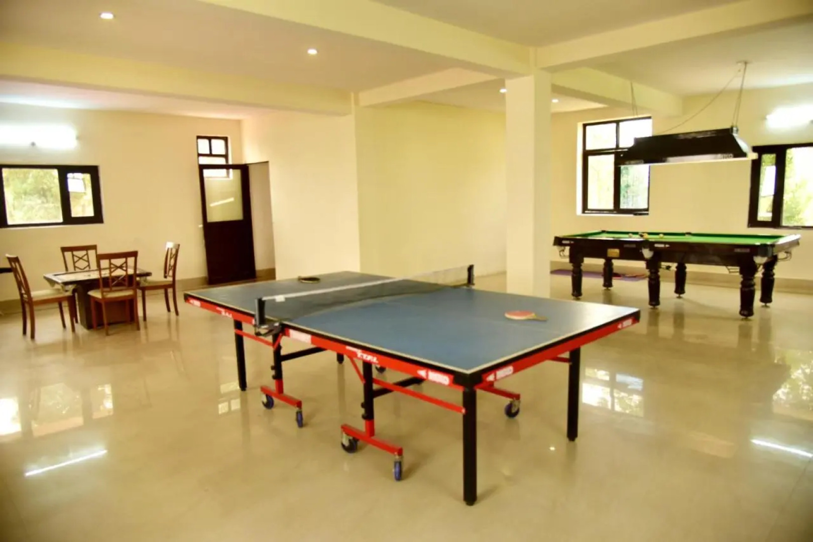 Xomotel Ranikhet Heights