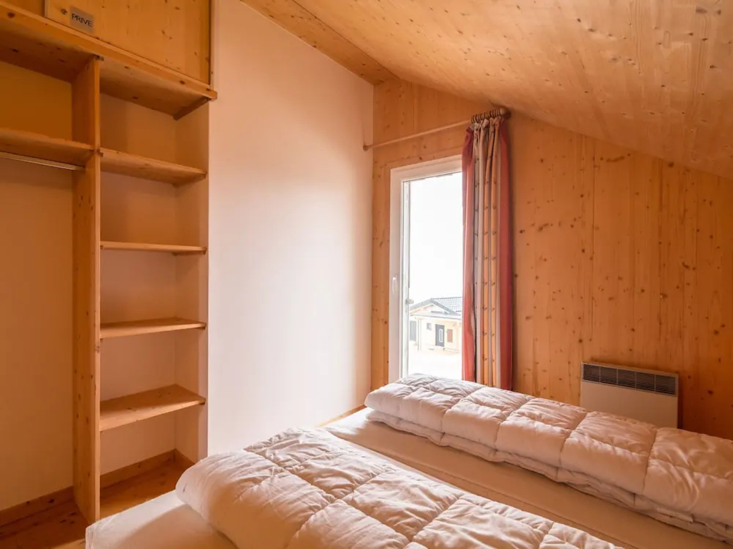 Mountain Chalet in Klippitztörl Near Forest With Garden & Parking