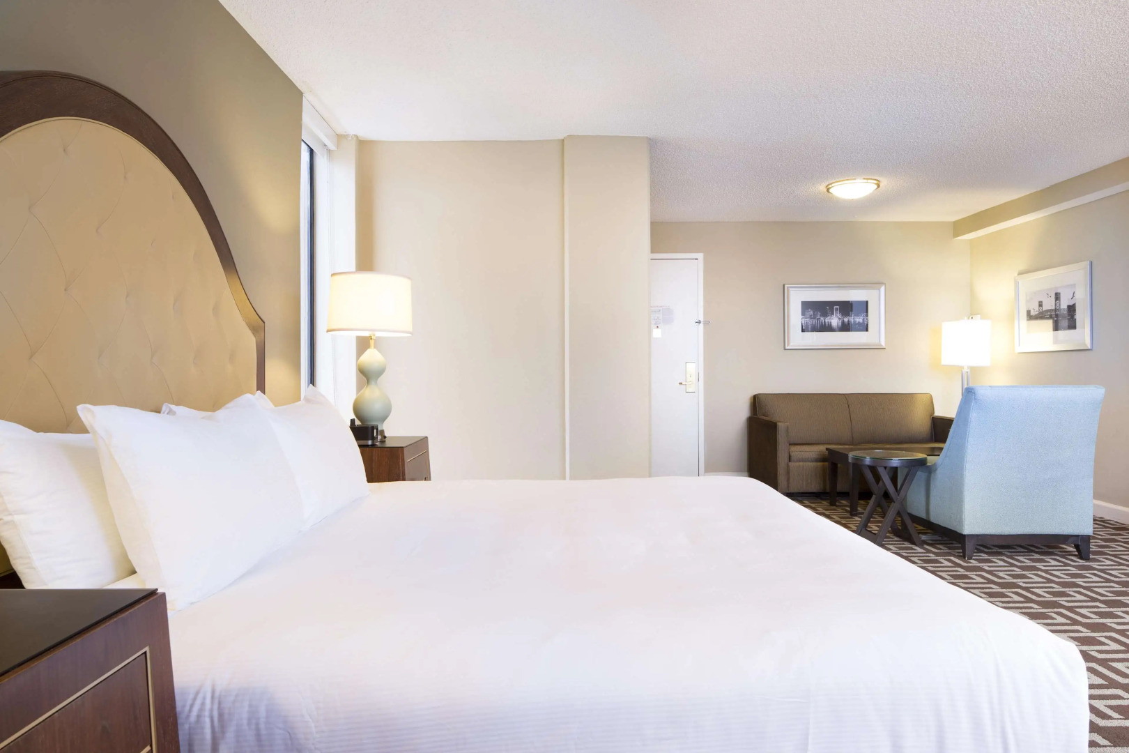 DoubleTree by Hilton Hotel Jacksonville Riverfront