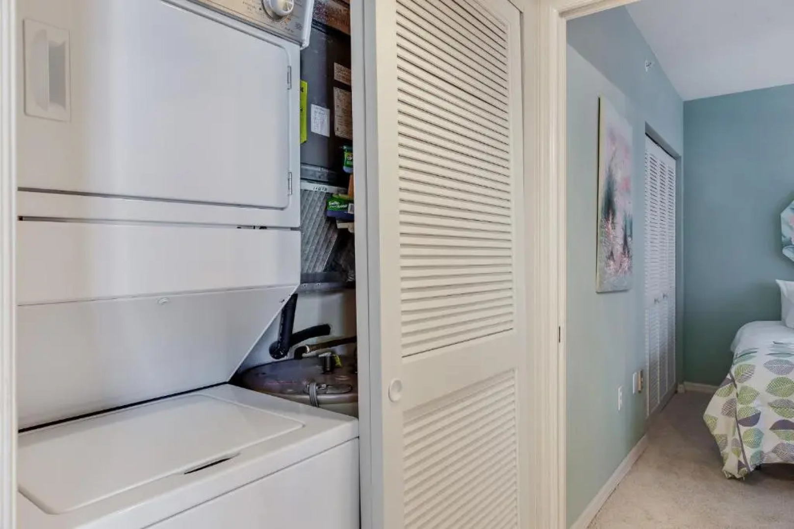 Hibiscus Pointe 733, 2 Bedrooms, WiFI, Heated Pool Access, Sleeps 6