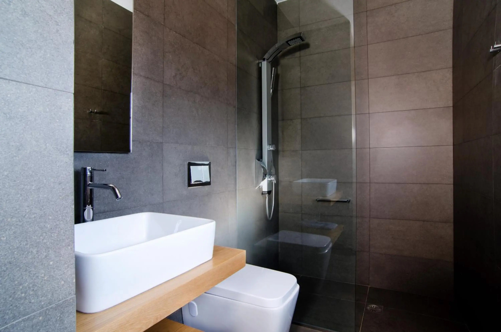 Seametry Luxury Living Apartments Adults Only