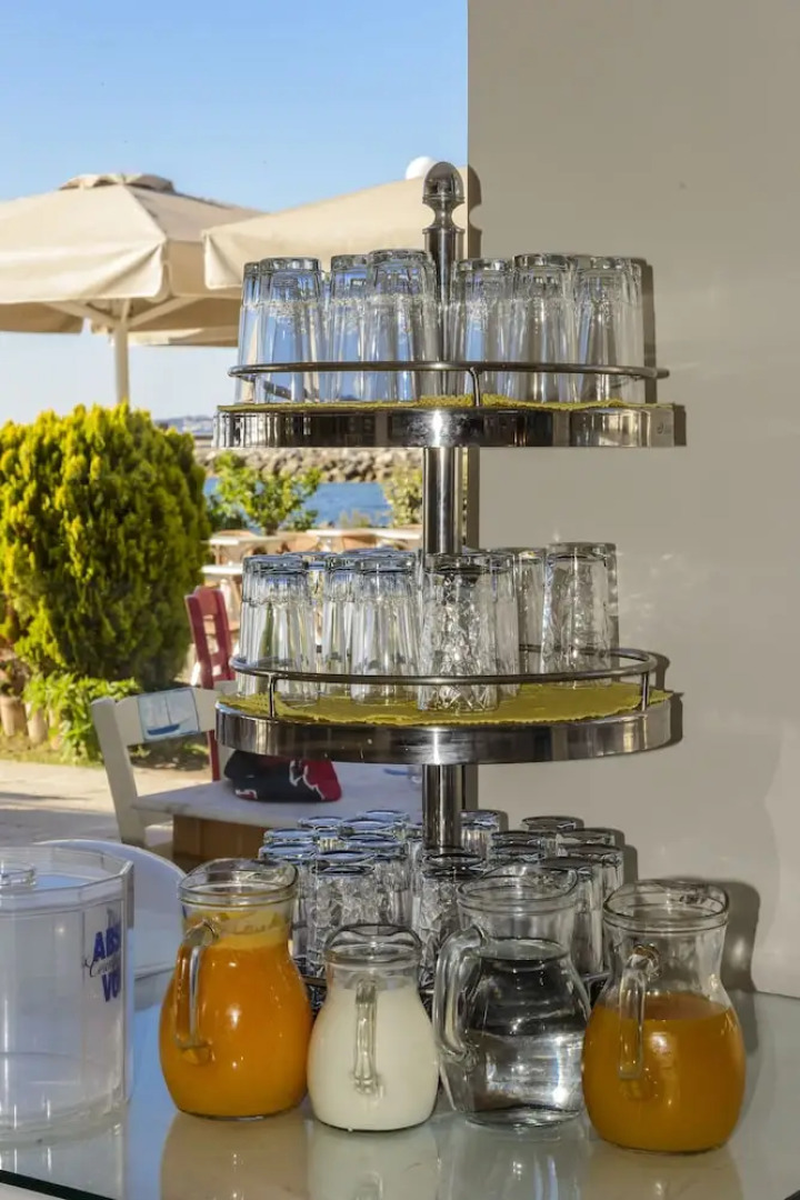 Superior Suite on the Beach - Breakfast Included