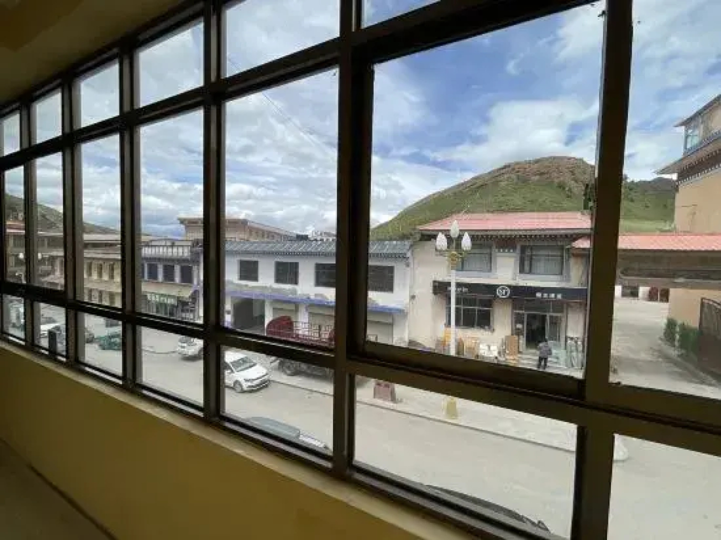 Luqu Fulin B&B Hotel