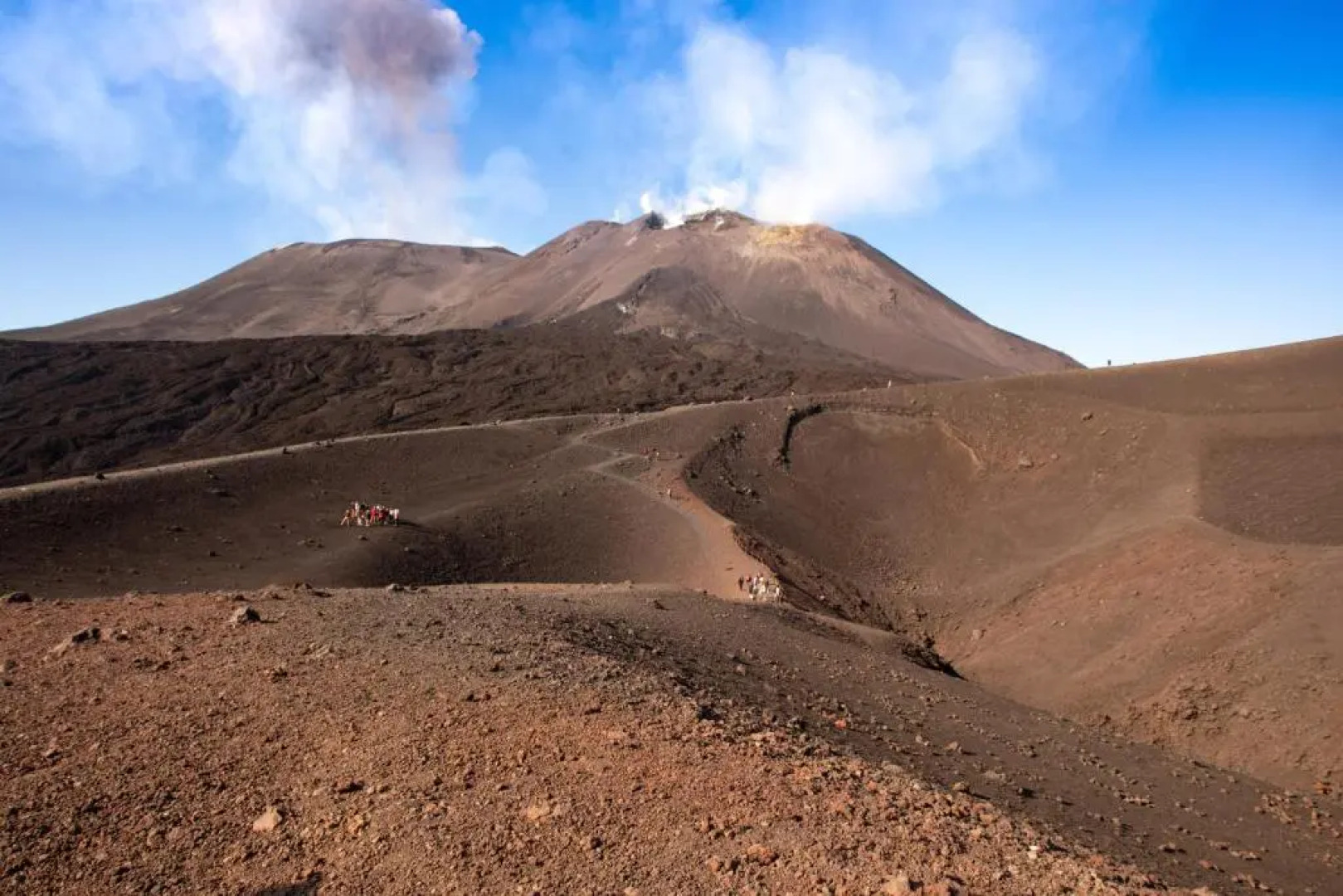 Zaffiro Lavico rooms Etna nature sea