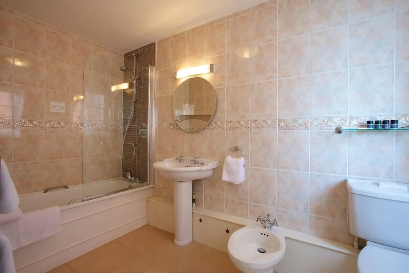 Best Western White Lion