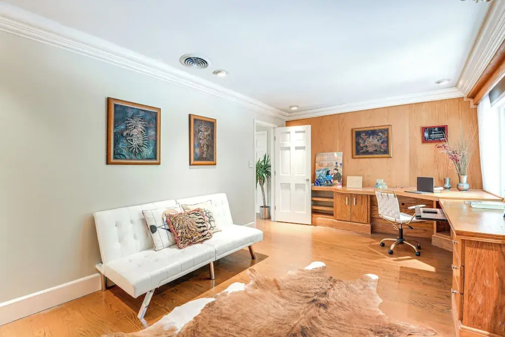 Quiet Getaway w/ Deck: 18 Mi to Downtown Baltimore