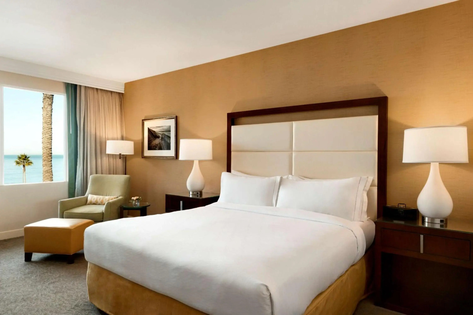 Cape Rey Carlsbad Beach, a Hilton Resort & Spa