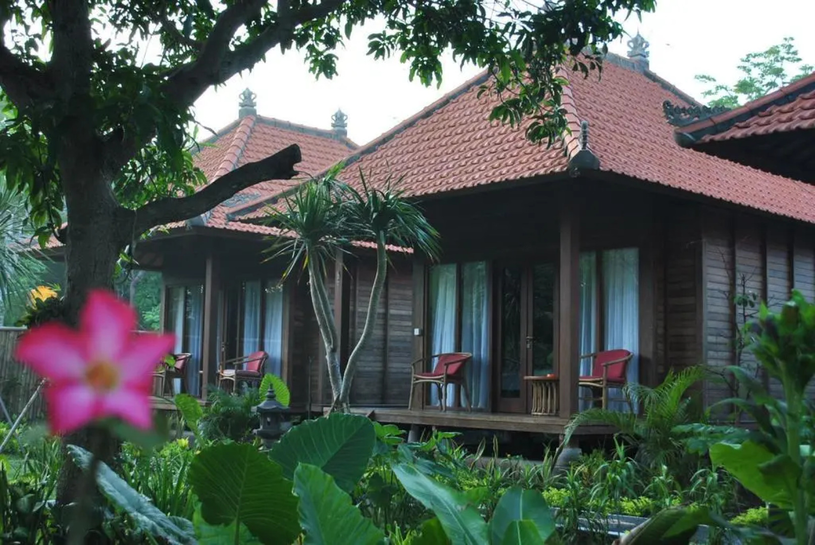 Kencana Garden Bungalow