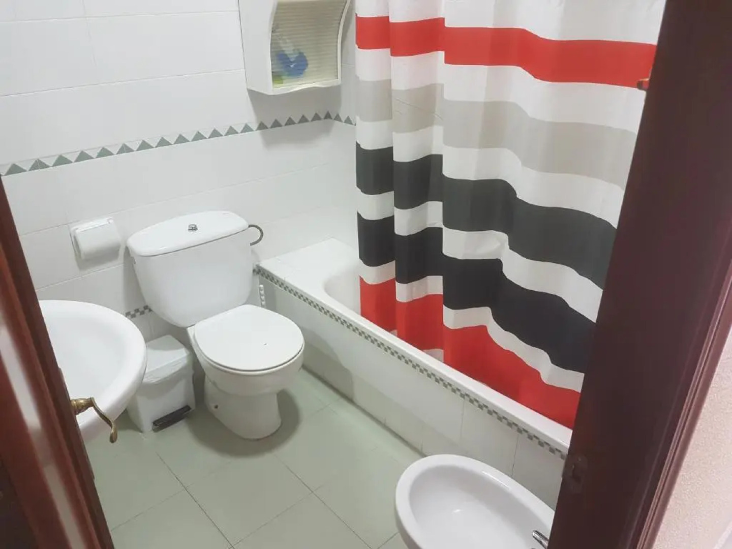 Apartamentos Segunda Pista