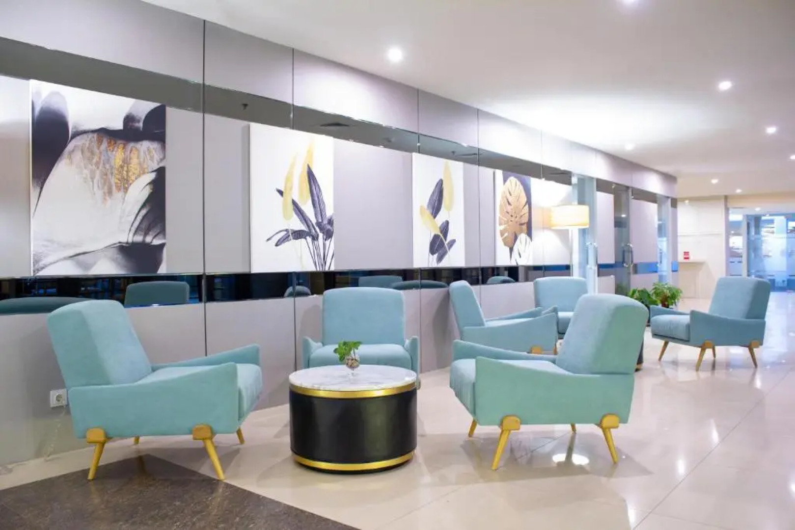 Nevada Ketapang Hotel