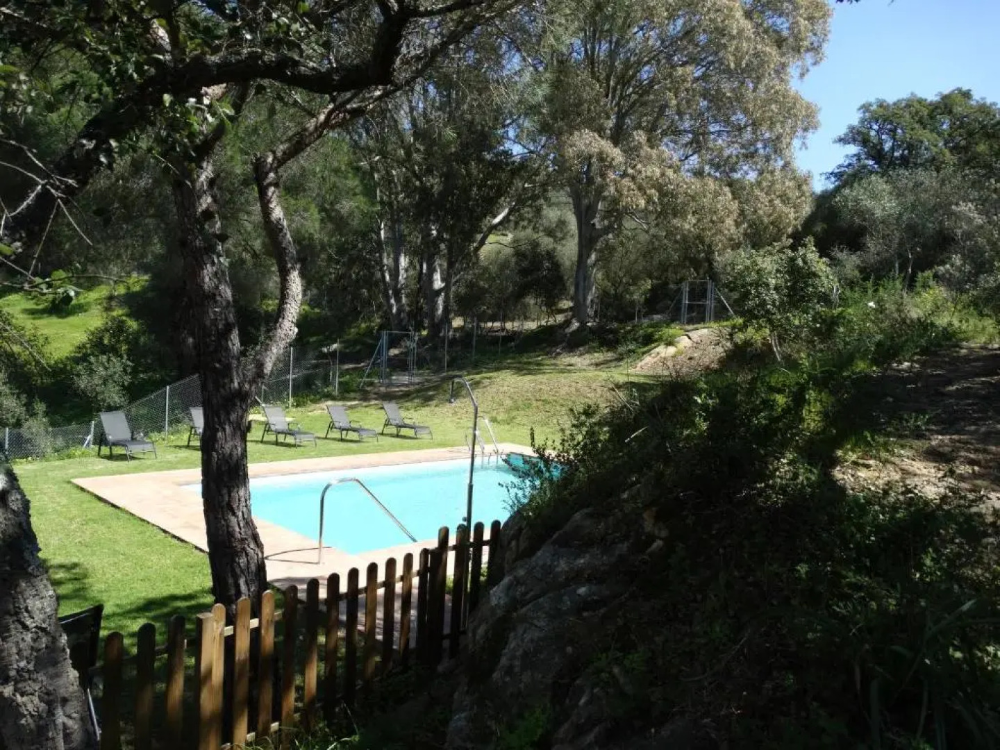 Alojamiento Rural El Lario