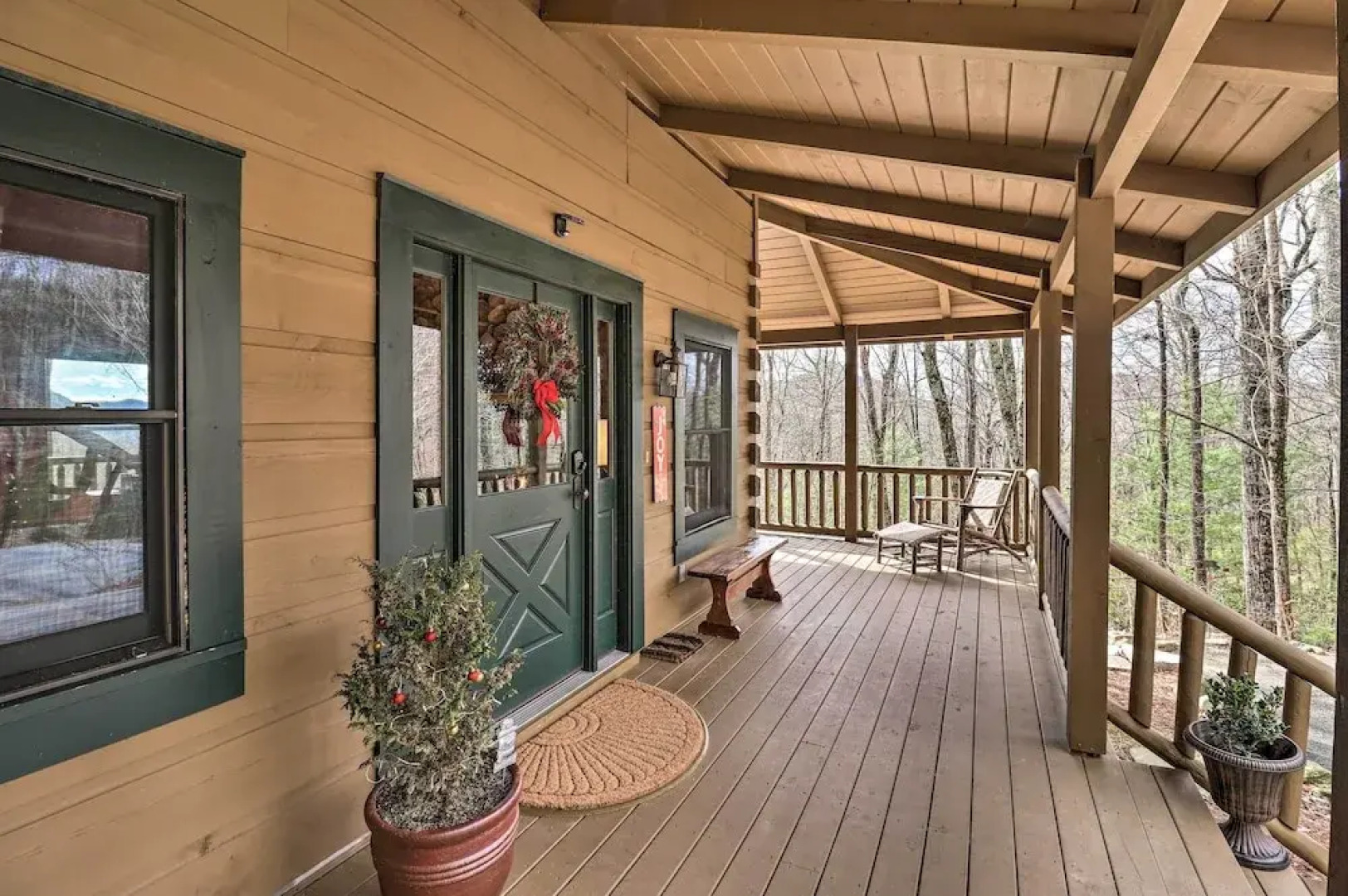 Private Sapphire Valley Resort Cabin w/ Mtn Views!