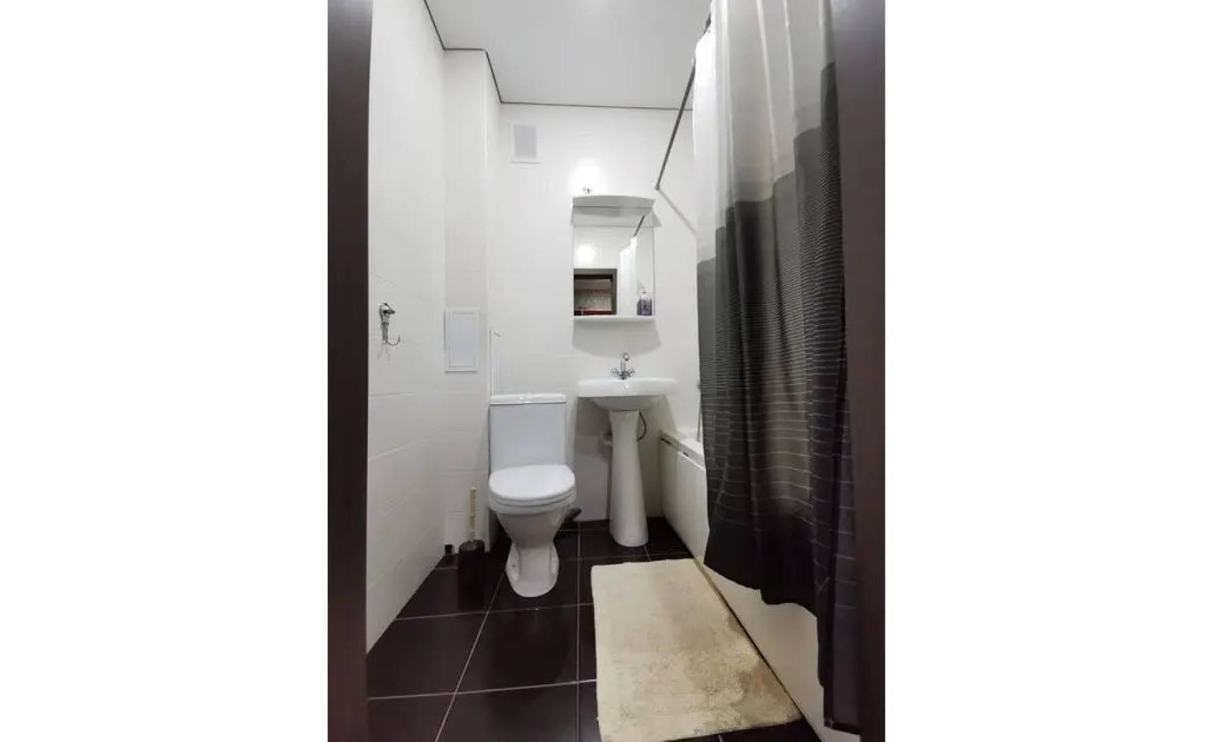 Horosho kak doma on Mira Avenue 11A