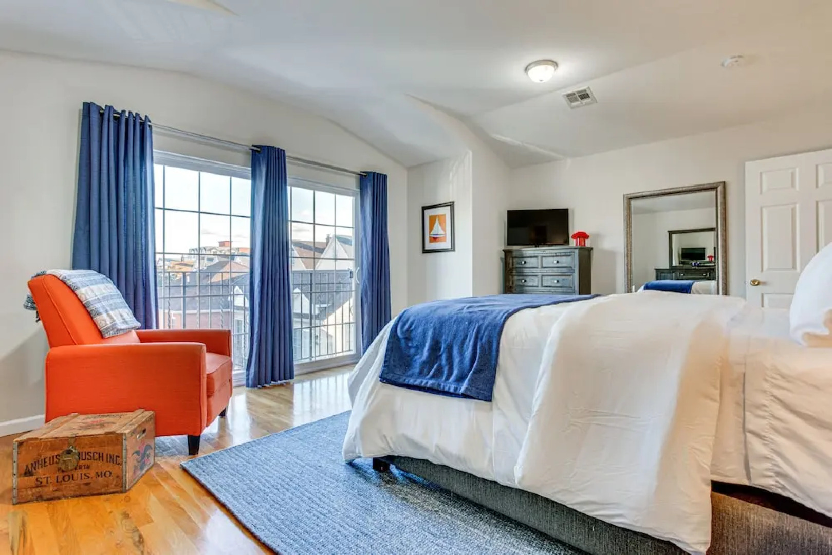 Bayfront New Jersey Escape ~ 13 Mi to Times Square