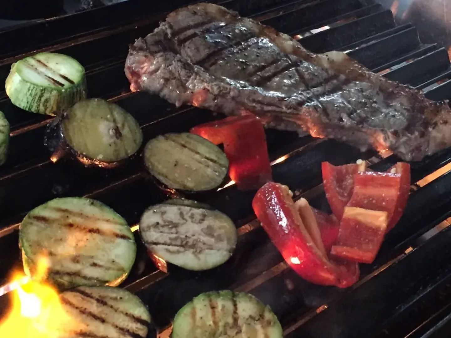 Bluebay Bugenvil Lake Lodge