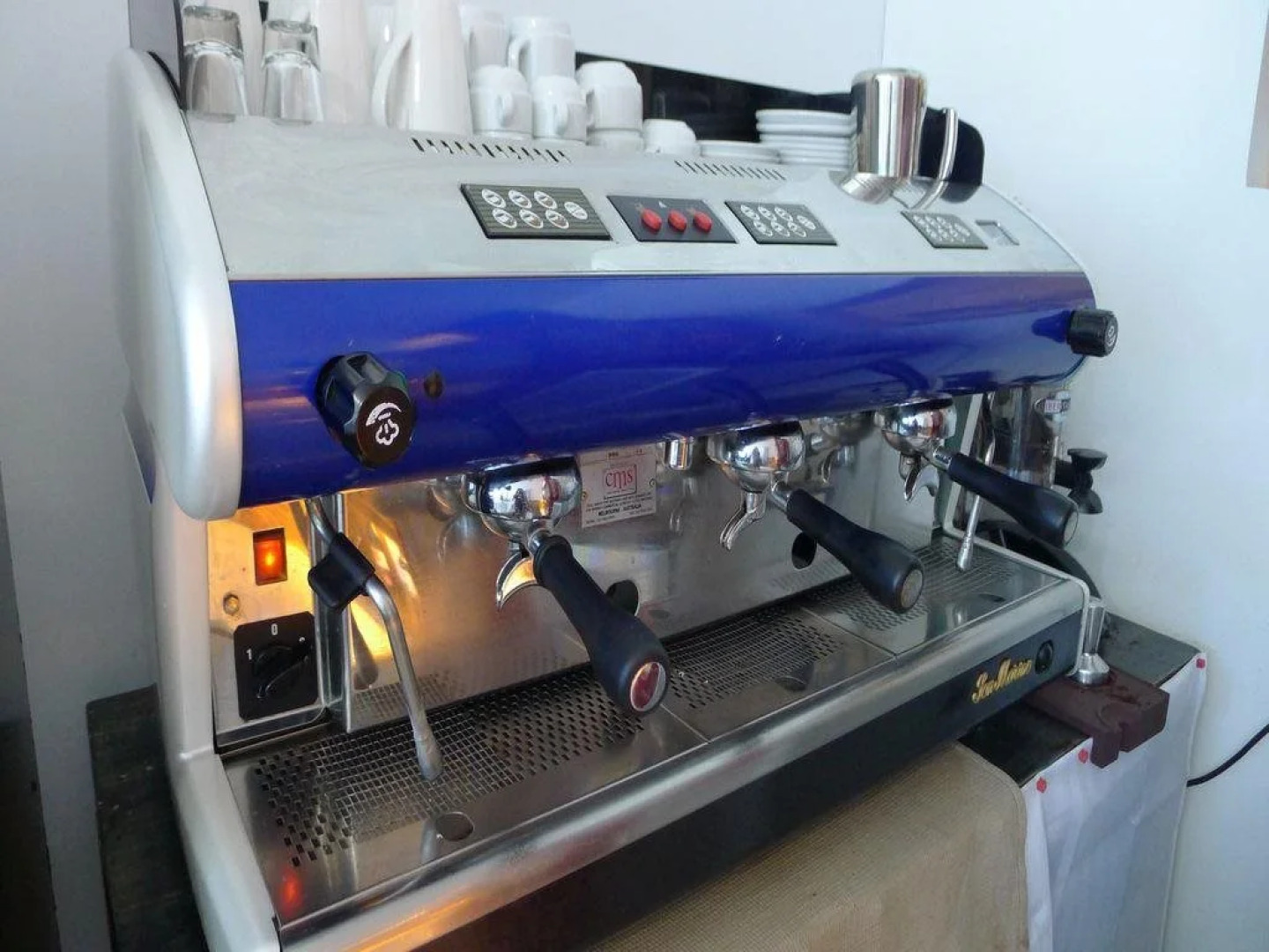 Siayan Travellers Inn