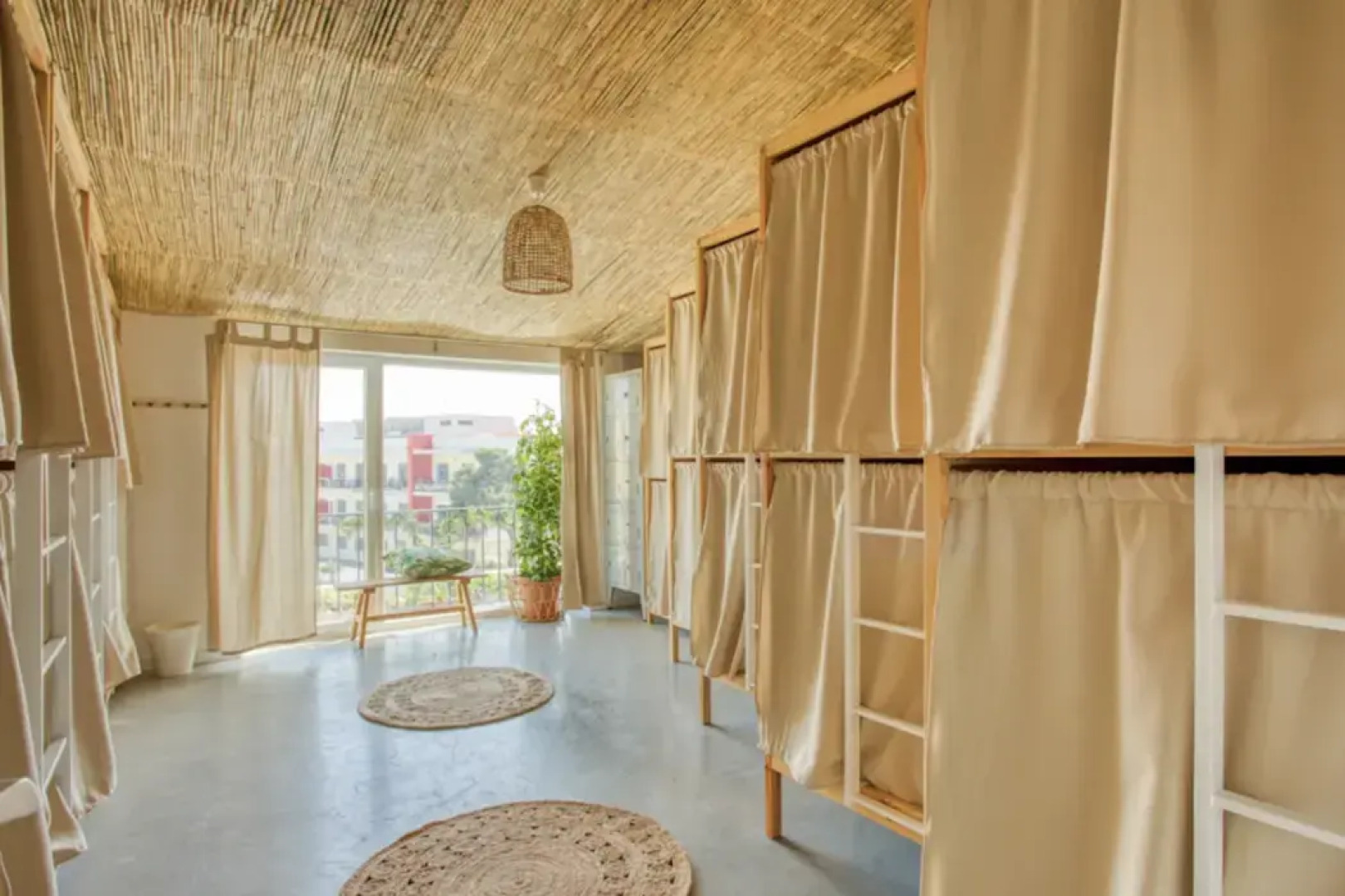 Selina Boavista Ericeira - Hostel