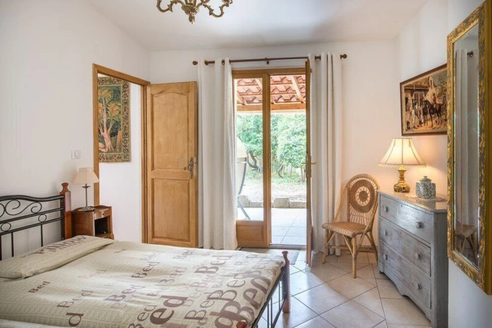 Villa With Pool in Provence -villa Romantique Sleeps up to 124 in Optional Gite