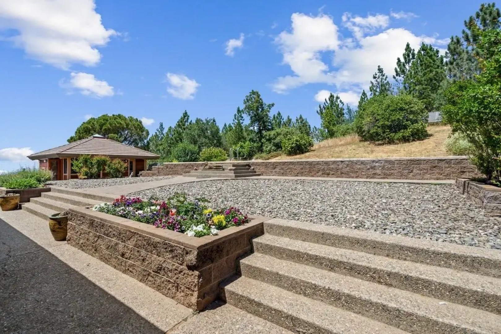 Priest Ranch - Peaceful Home With Pool 3 Bedroom Home