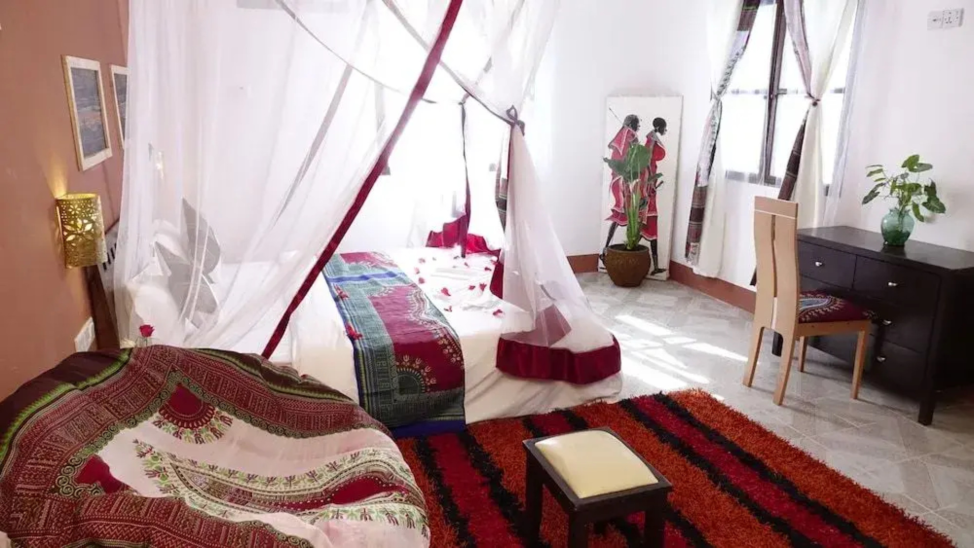 Zanzibar Airport Palace