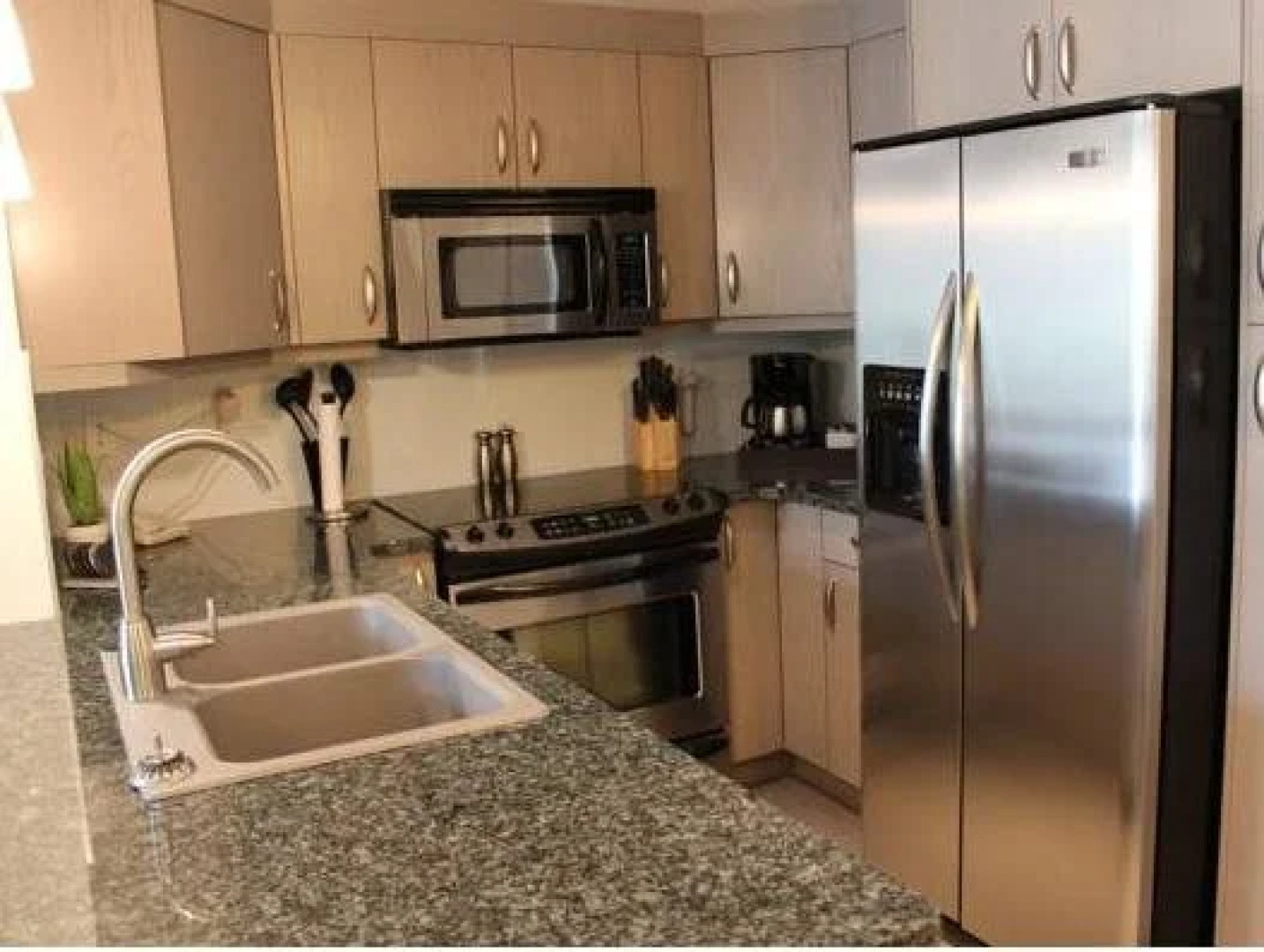 Okanagan Valley Rentals at Strand Lakeside Resort