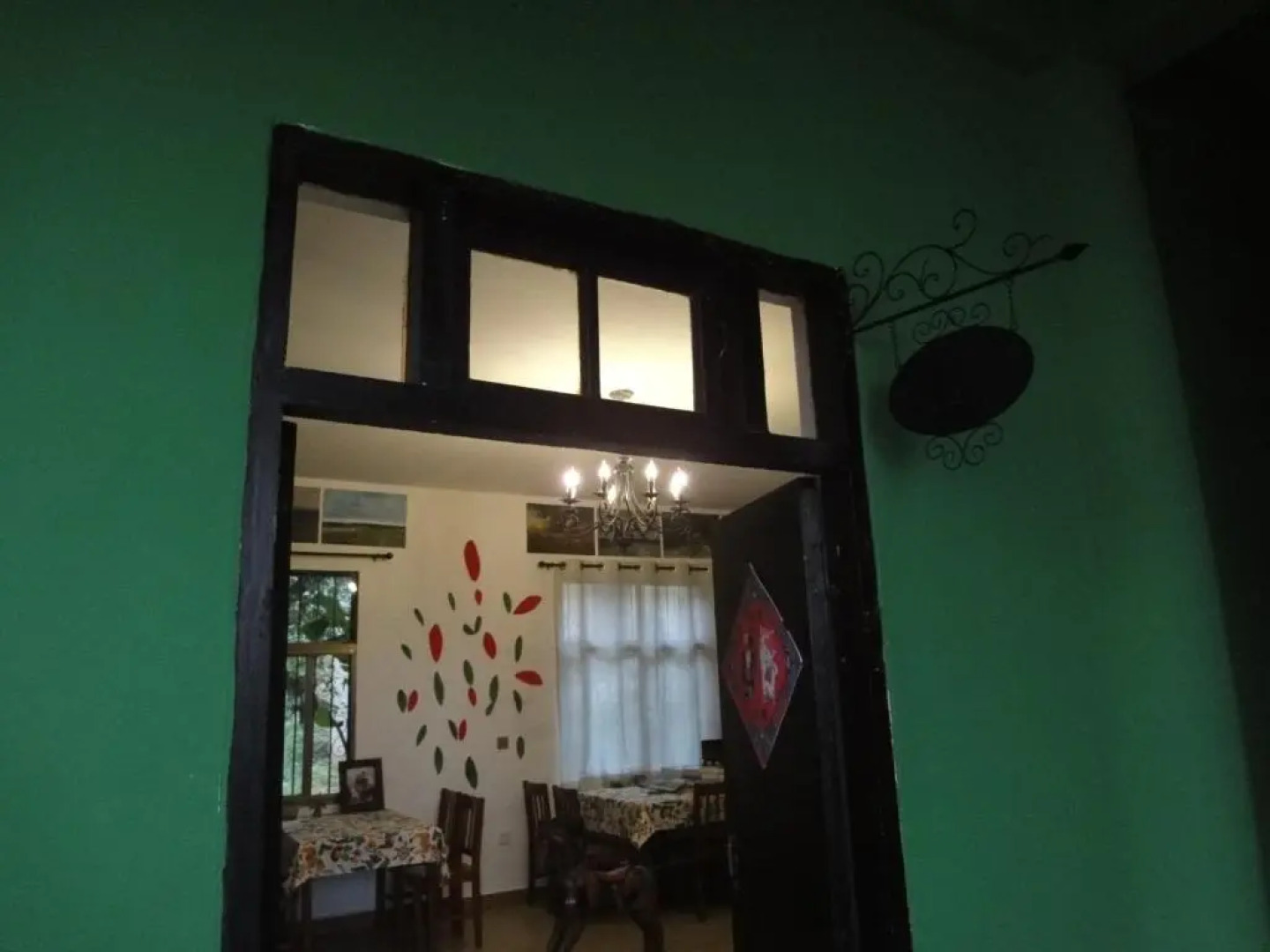 Yuanyang Flower and Horse Inn