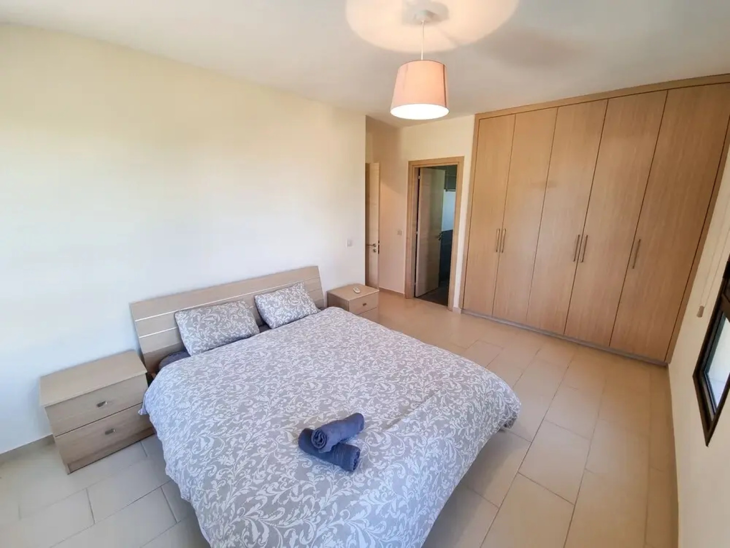 The Lob Star Apartment