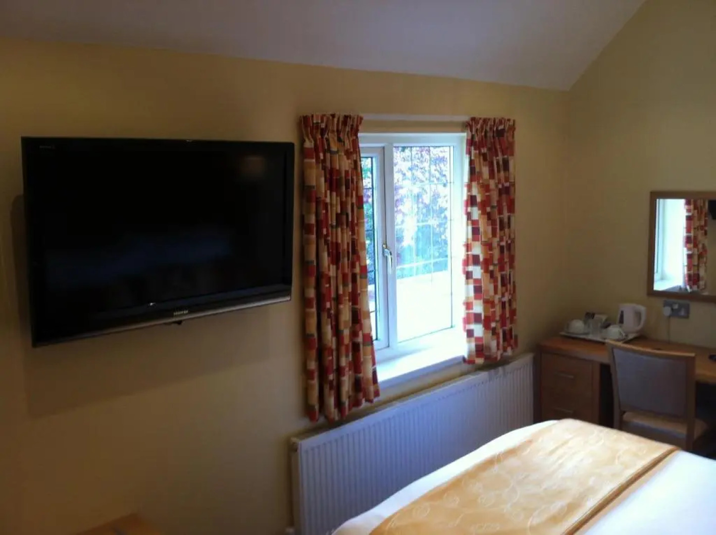 Clover Spa and Hotel