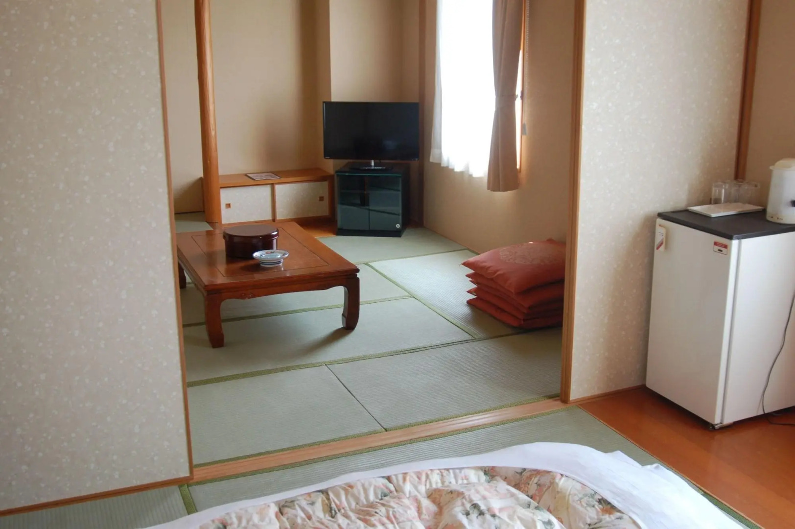 Shizunai Eclipse Hotel