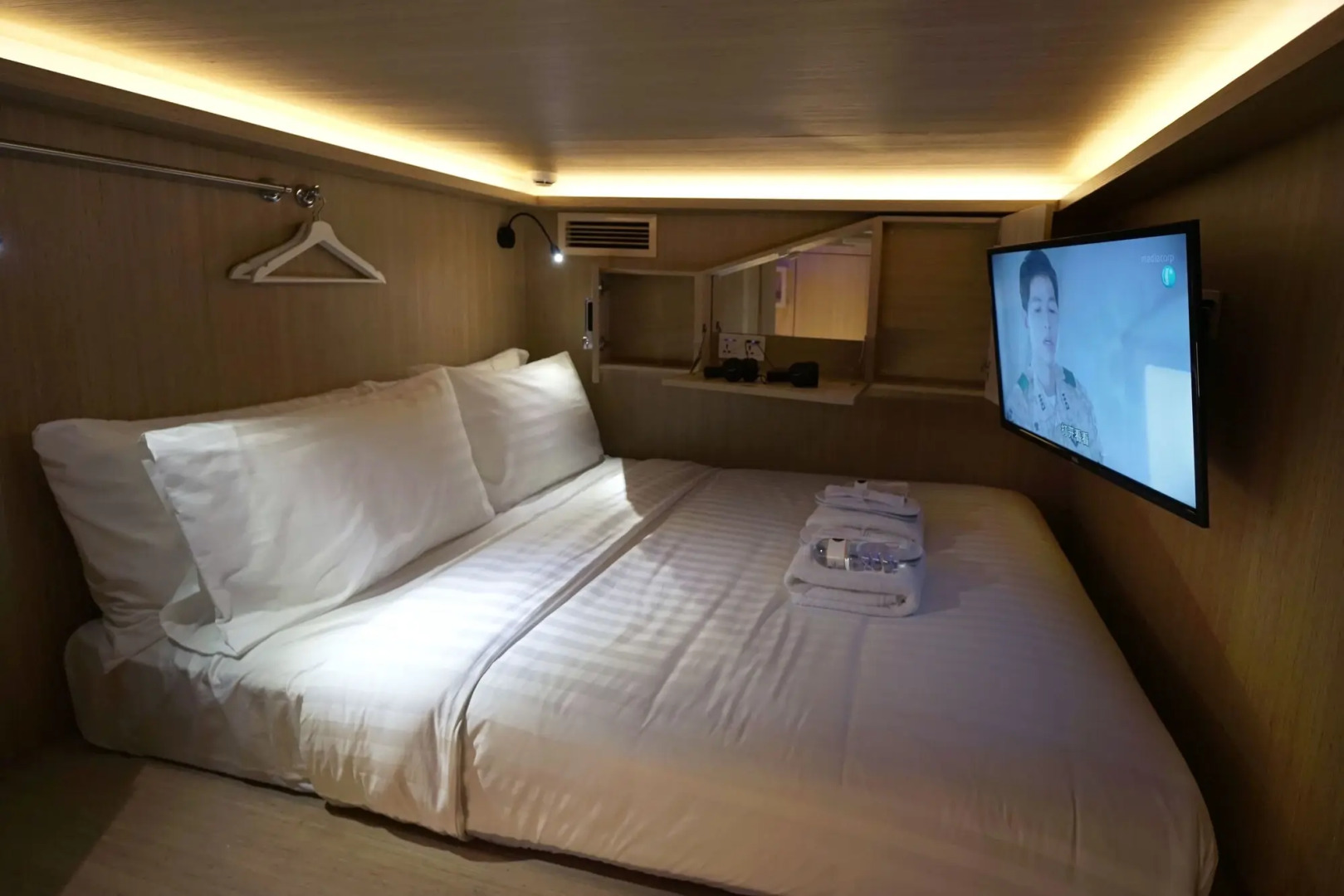 CUBE Boutique Capsule Hotel @ Kampong Glam