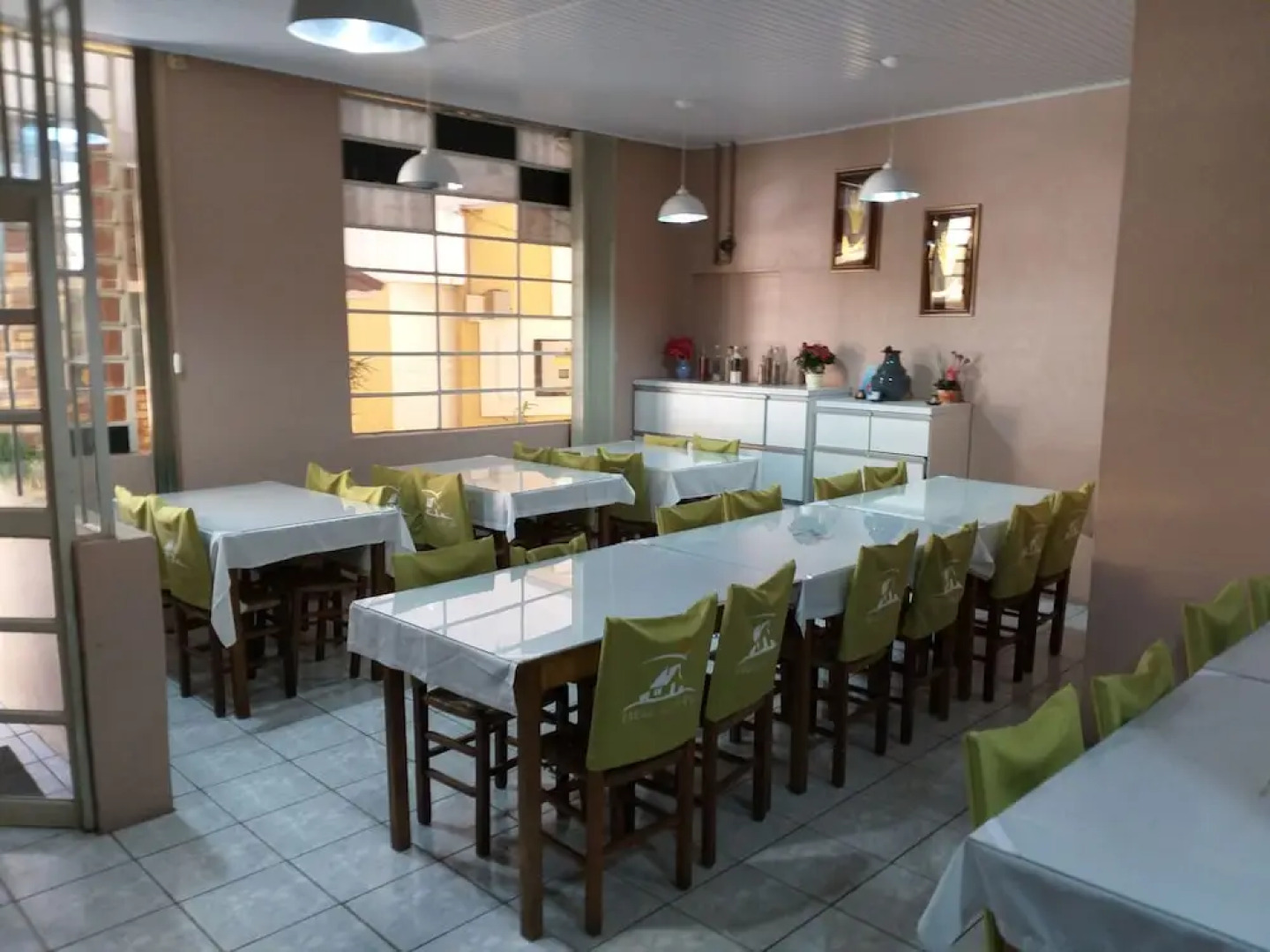 OYO Pousada Le Charme De La Ville