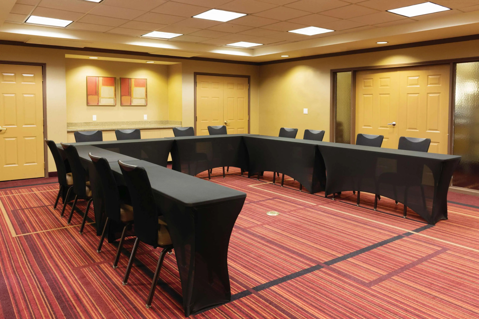 La Quinta Inn & Suites by Wyndham Atlanta Ballpark/Galleria