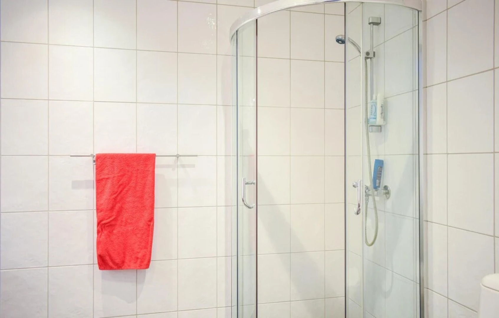 Amazing Home in Herdla With Wifi and 4 Bedrooms